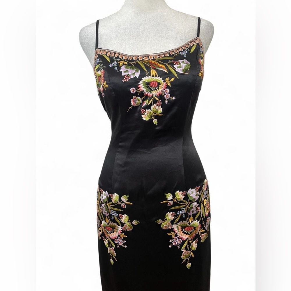 Sue Wong Black Dress with Colorful Floral Embroidery - Picture 2 of 6